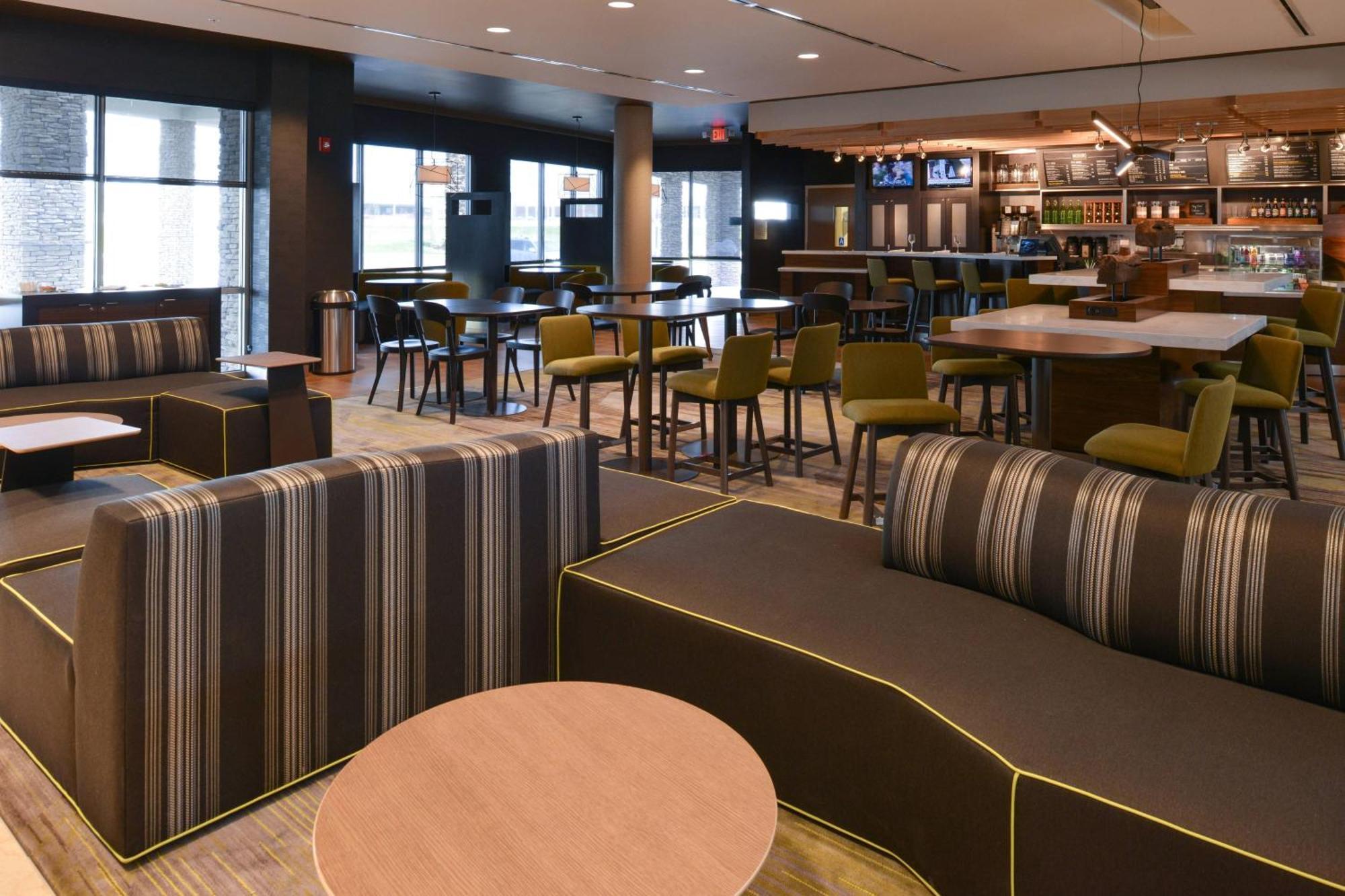 Courtyard By Marriott St. Louis St. Peters Hotell Saint Peters Eksteriør bilde