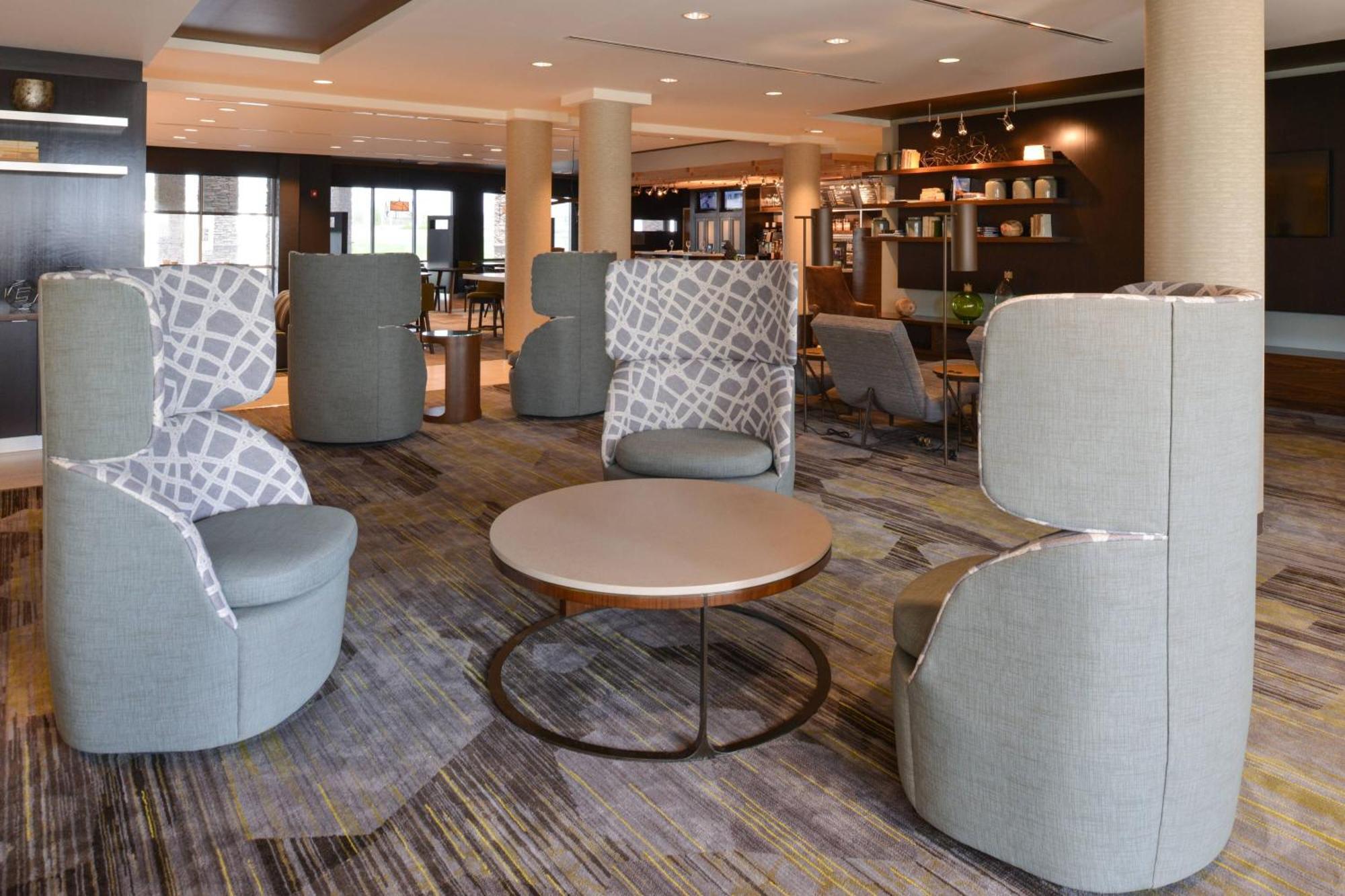 Courtyard By Marriott St. Louis St. Peters Hotell Saint Peters Eksteriør bilde